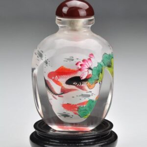 Snuff Bottle "Kois im Lotosteich" (viereckig)