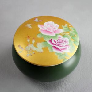 Porzellan Deckeldose "Rosenpracht"