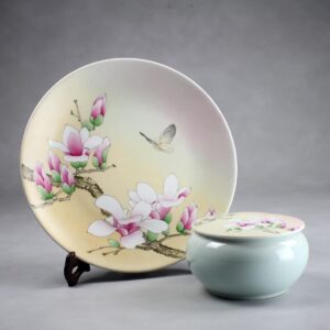 Zierteller mit Porzellandose